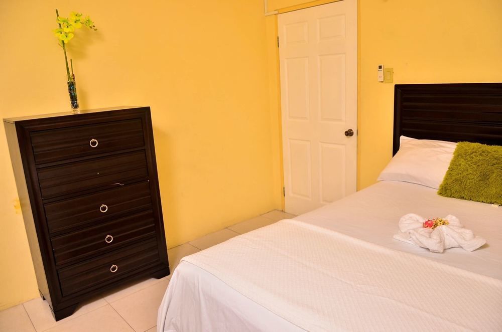 Kingston Sunset Guest Apartment I Ngoại thất bức ảnh